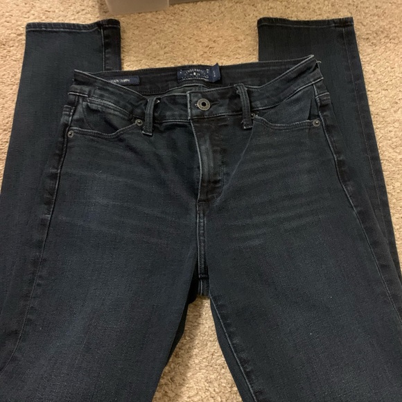 Lucky Brand Denim - Lucky Jeans Lucky Brand Denim - Lucky Jeans